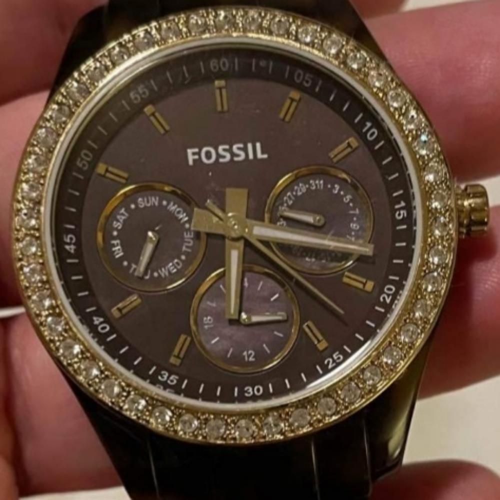 Womans fossil watches